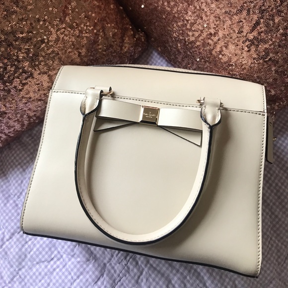 kate spade Handbags - NEW Kate Spade purse